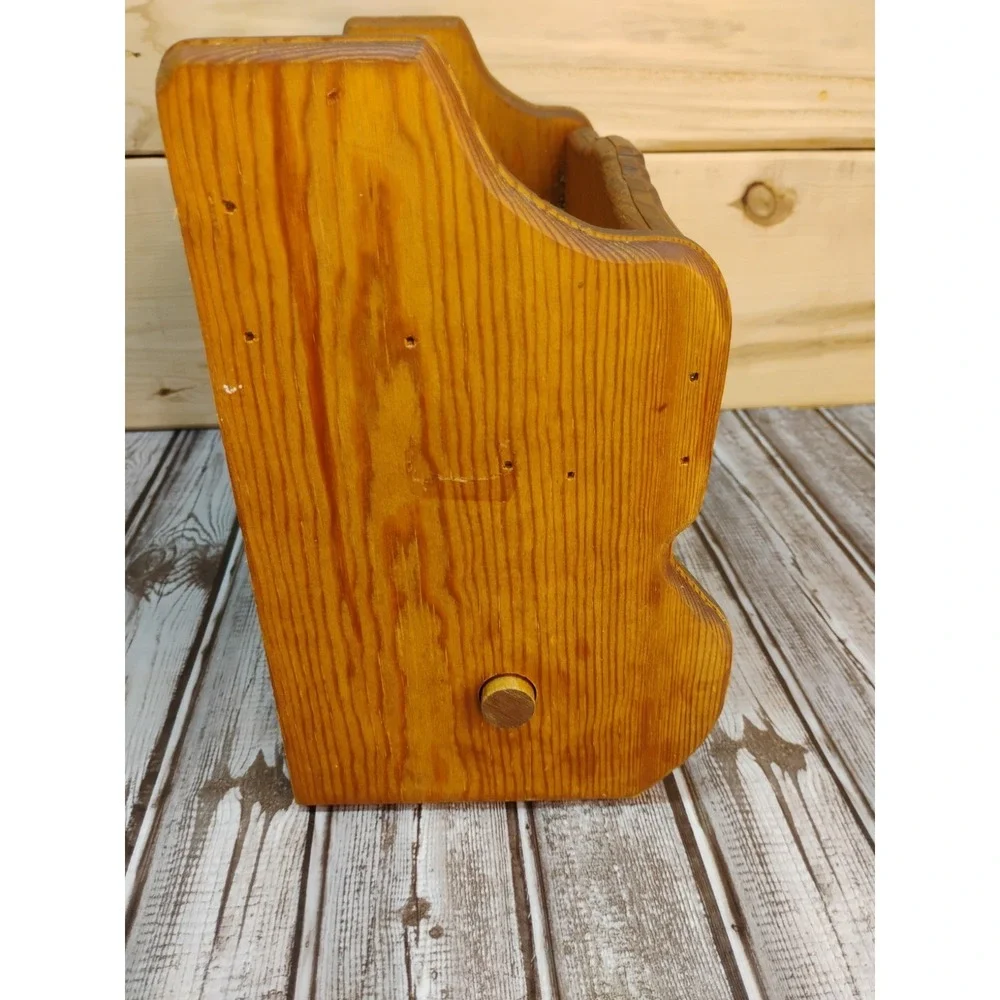 Wooden Wall Mount Shelf Paper Towel Holder Kitchen Folk Cottage Country Vtg